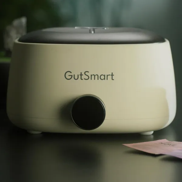 Multiple fermentation cups in GutSmart device